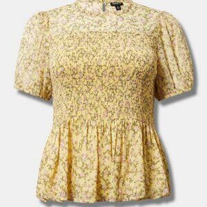 Torrid Yellow Floral Chiffon Puff Short Sleeve Smocked Blouse Size 1 (14-16)